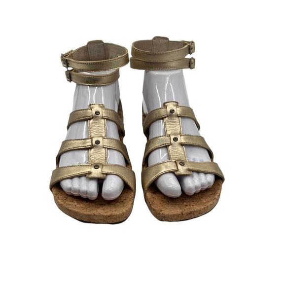 UGG Gold Sechura Gladiator Sheepskin Double Buckle Heel Sandals Size 7 Women's - Picture 3 of 10